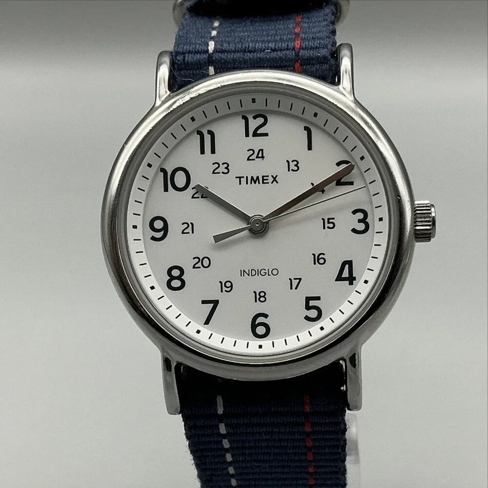 Timex IWeekender TW2R10700 Mens Watch 38mm White Dial Blue Nylon New Battery